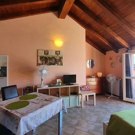 Apartment New Attic View 2 Varenna