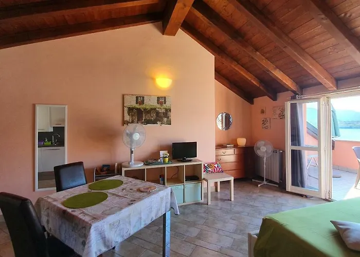 Apartment New Attic View 2 Varenna